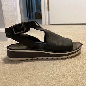 Naot Verbena leather sandals 40